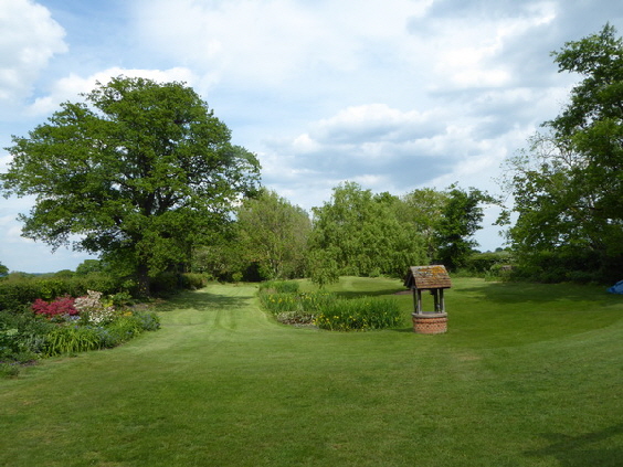 garden-east